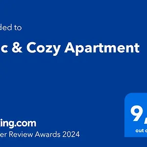  Apartment Chic & Cozy Greece